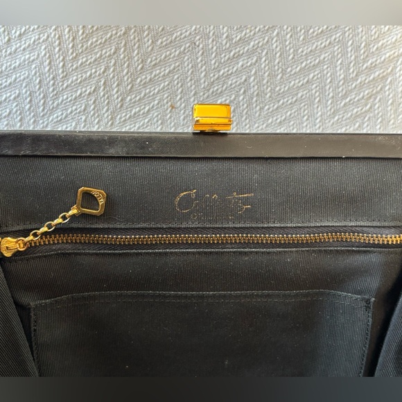 VINTAGE black leather COBLENTZ purse, hex-hinged snap closure, signature mirror - Picture 5 of 9